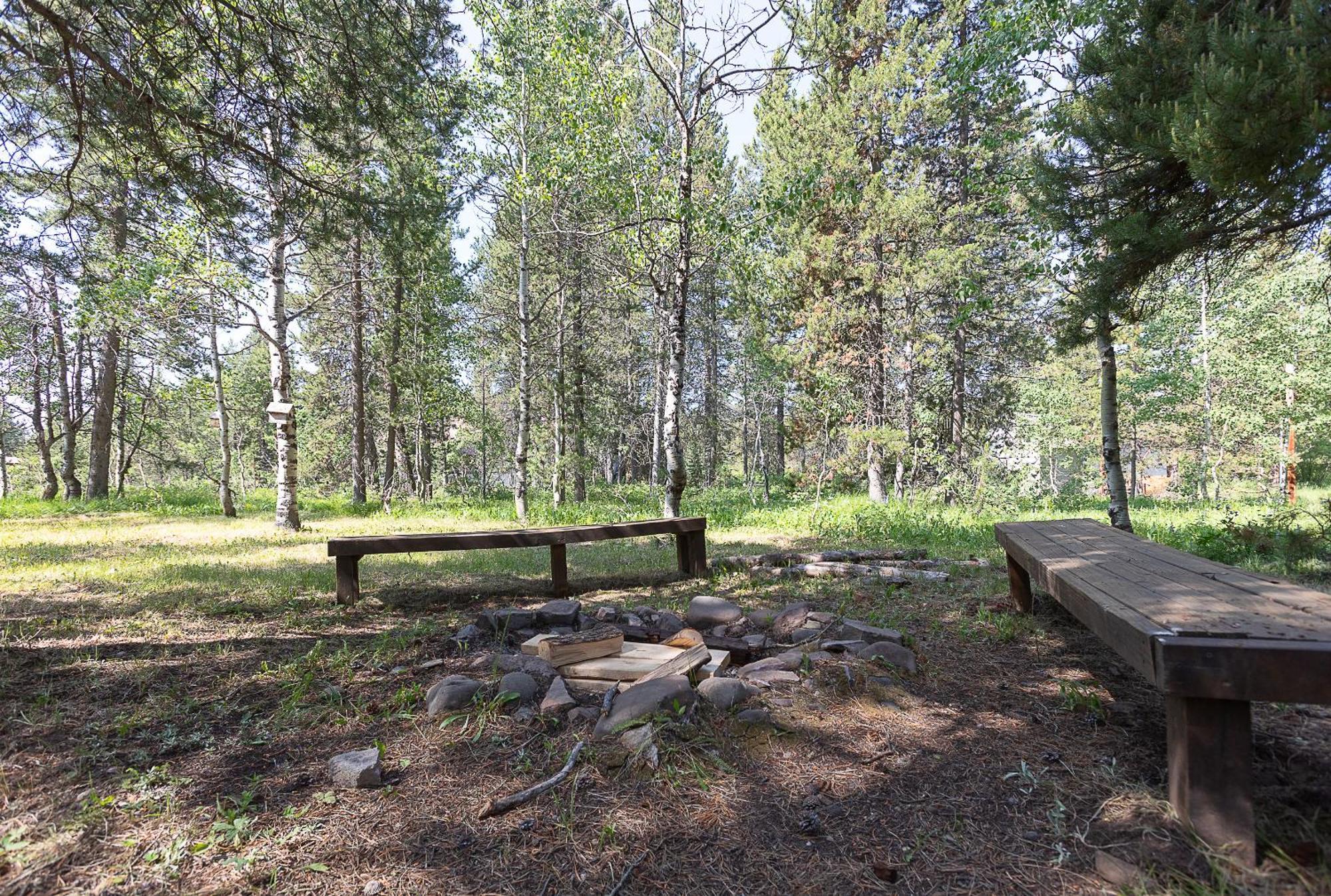 Remington Reload By Kabino Hot Tub Firepit Roku Big Yard Driveway Grill Wifi Trails Island Park Zewnętrze zdjęcie
